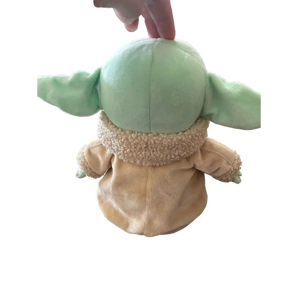 Star Wars Tan Green Mandalorian Baby Yoda The Child Grogu Plush Toy